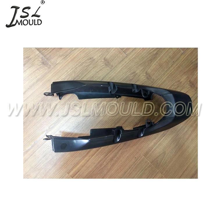 Customized Injection Plastic Motorbike Cowl Seat Mould