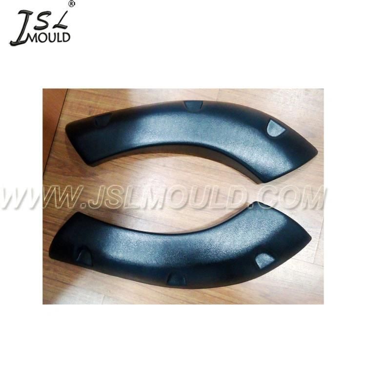 Injection Plastic Auto Wheel Fender Mold