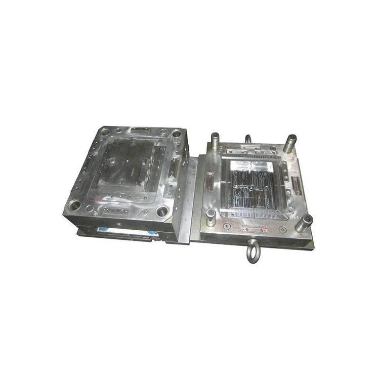 Customized/Designing Plastic Injection Mold for Bumper