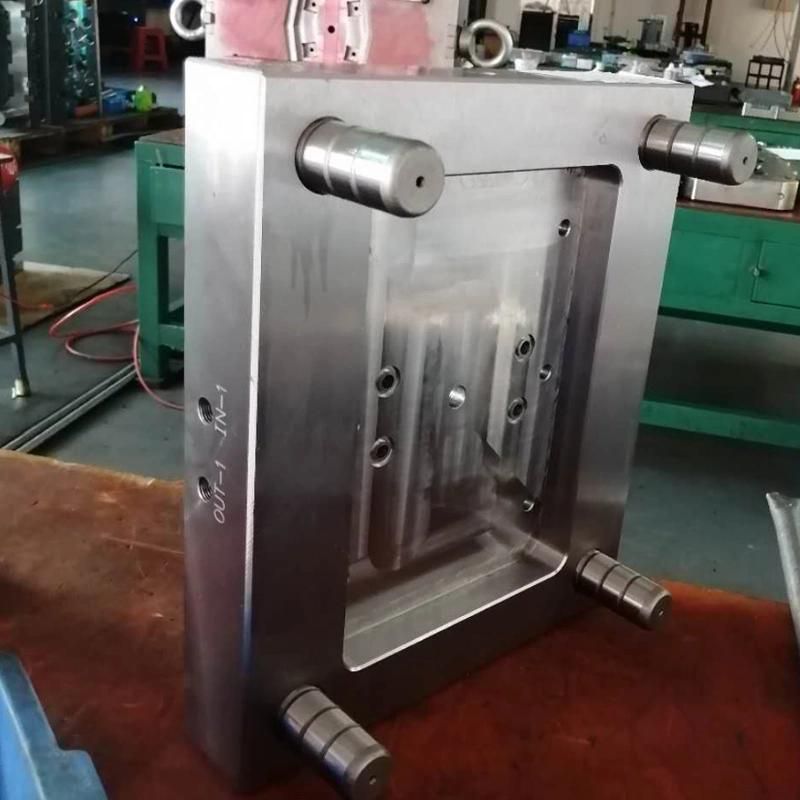 OEM Car Bumper Plastic Injection Mold for Car Parts