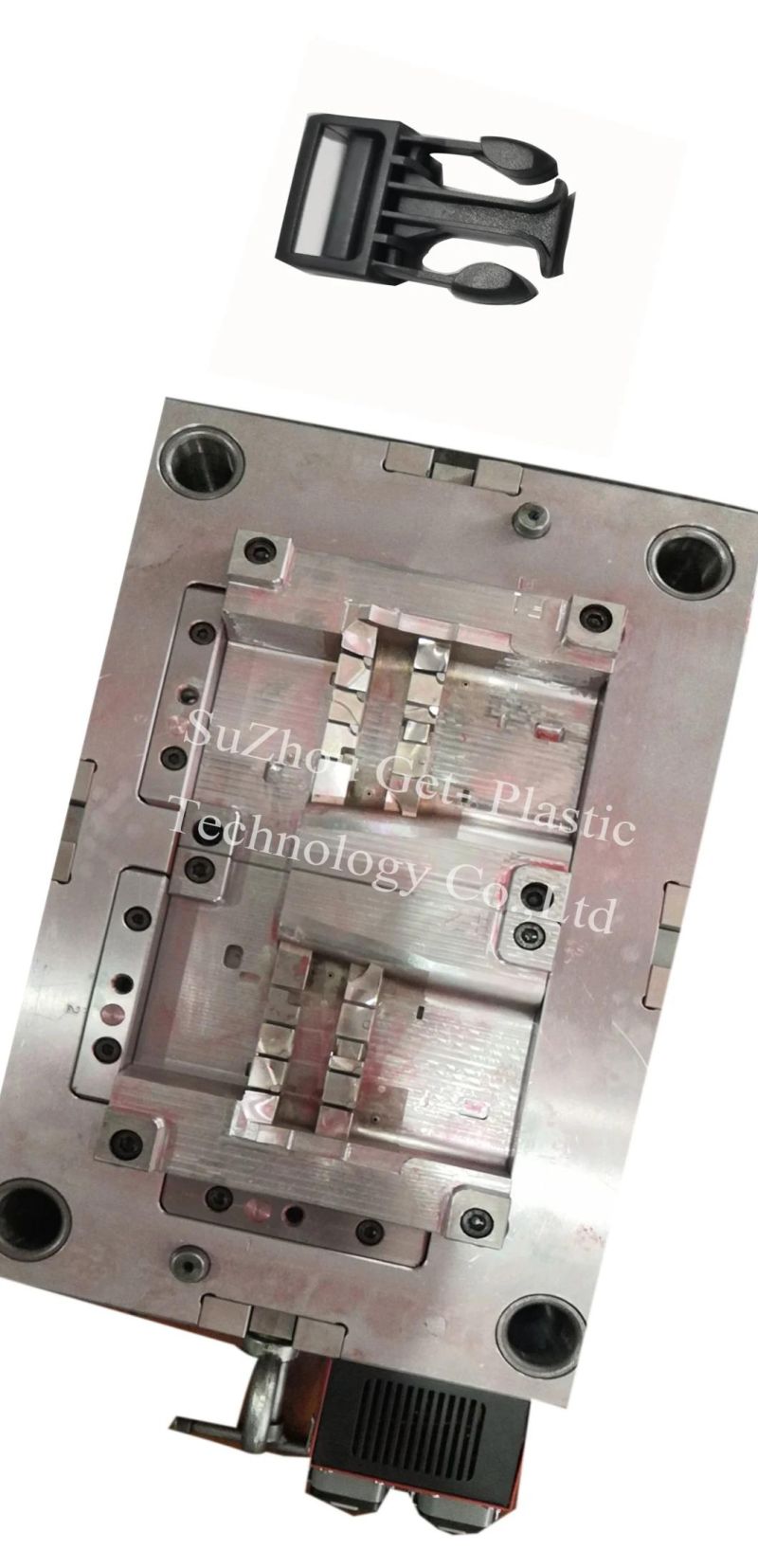 Plastic Parts by Injection Molding Use for Save Belts