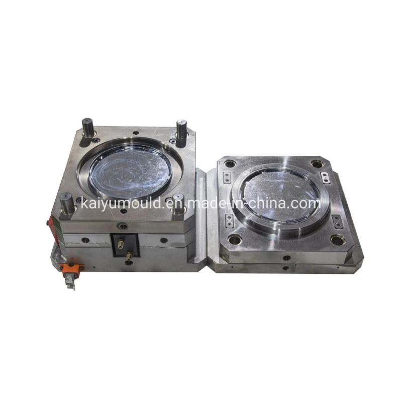 2019 New Design Injection Mold for Completely Sealed Storage Liquid Bucket