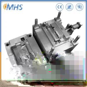 OEM Polishing Plastic Injection Mold for Car Charger