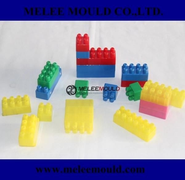 Plastic Injection Mold in Moulding for Toys (MELEE MOULD-420)