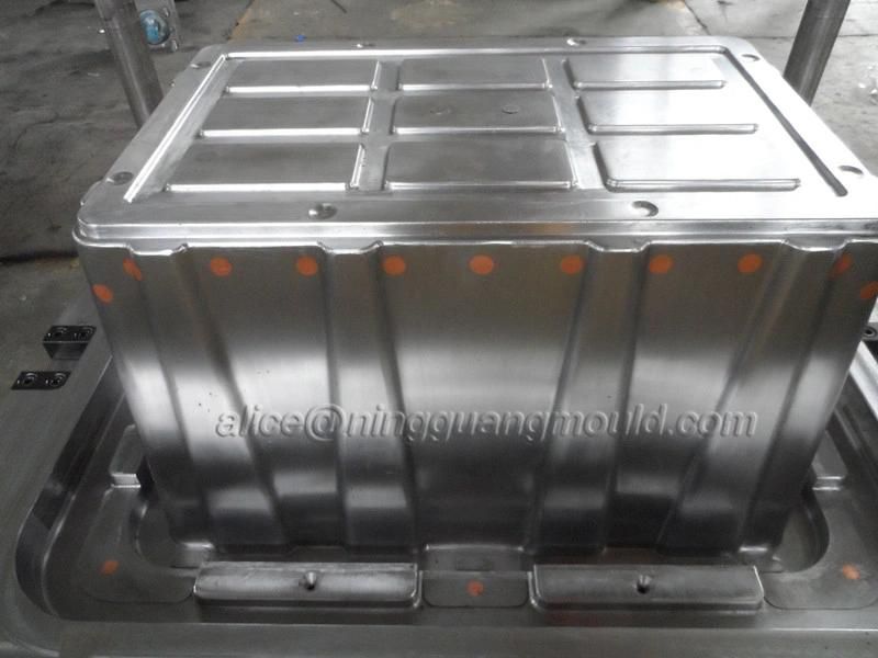 Injection Mould for Plastic Container