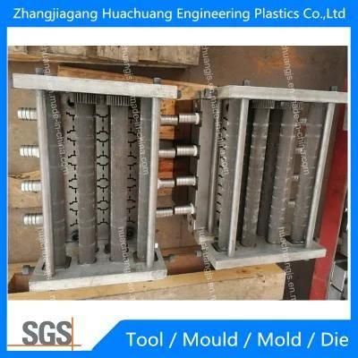 Tool Put in Thermal Barrier Strip Extruding Machine